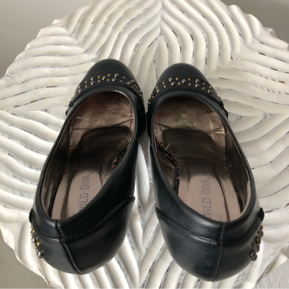Wild Diva Black Studded Heels 7 Black Pumps with Metal Stud Accents - Picture 10 of 14